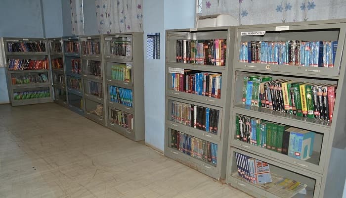 Chhattisgarh Dental College and Research Institute Rajnandgaon Library photo 3